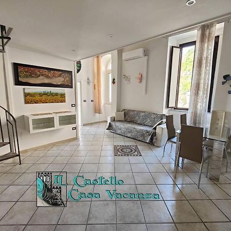Il Castello Casa Vacanza Salerno Exteriör bild