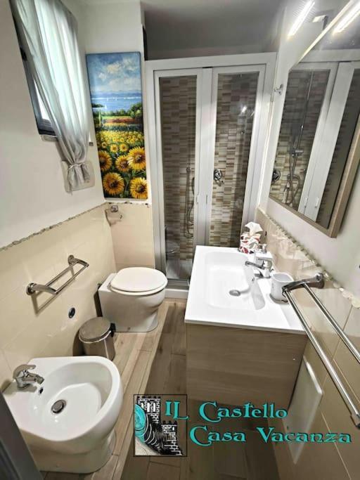 Il Castello Casa Vacanza Salerno Exteriör bild